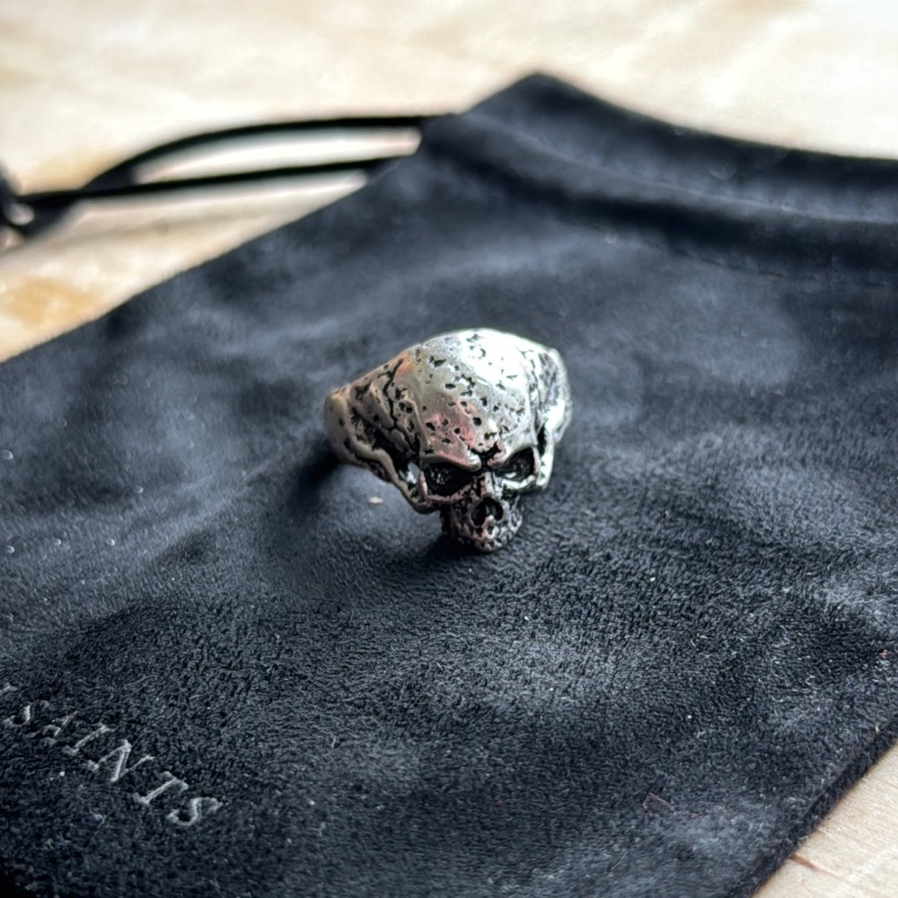 Silver Skull Ring